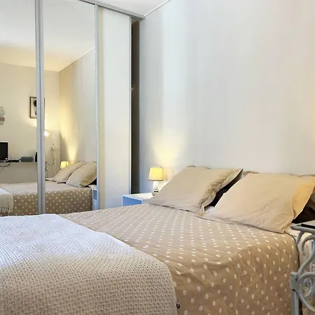 Daire Pour 4 Personnes Au Coeur Du Lavandou Avec Vue Sur Les Collines - Fr-1-251-579 Le Lavandou